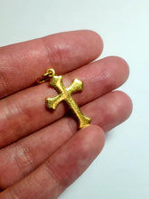 23K Solid Gold Artisan Cross Pendant – British Jewelry